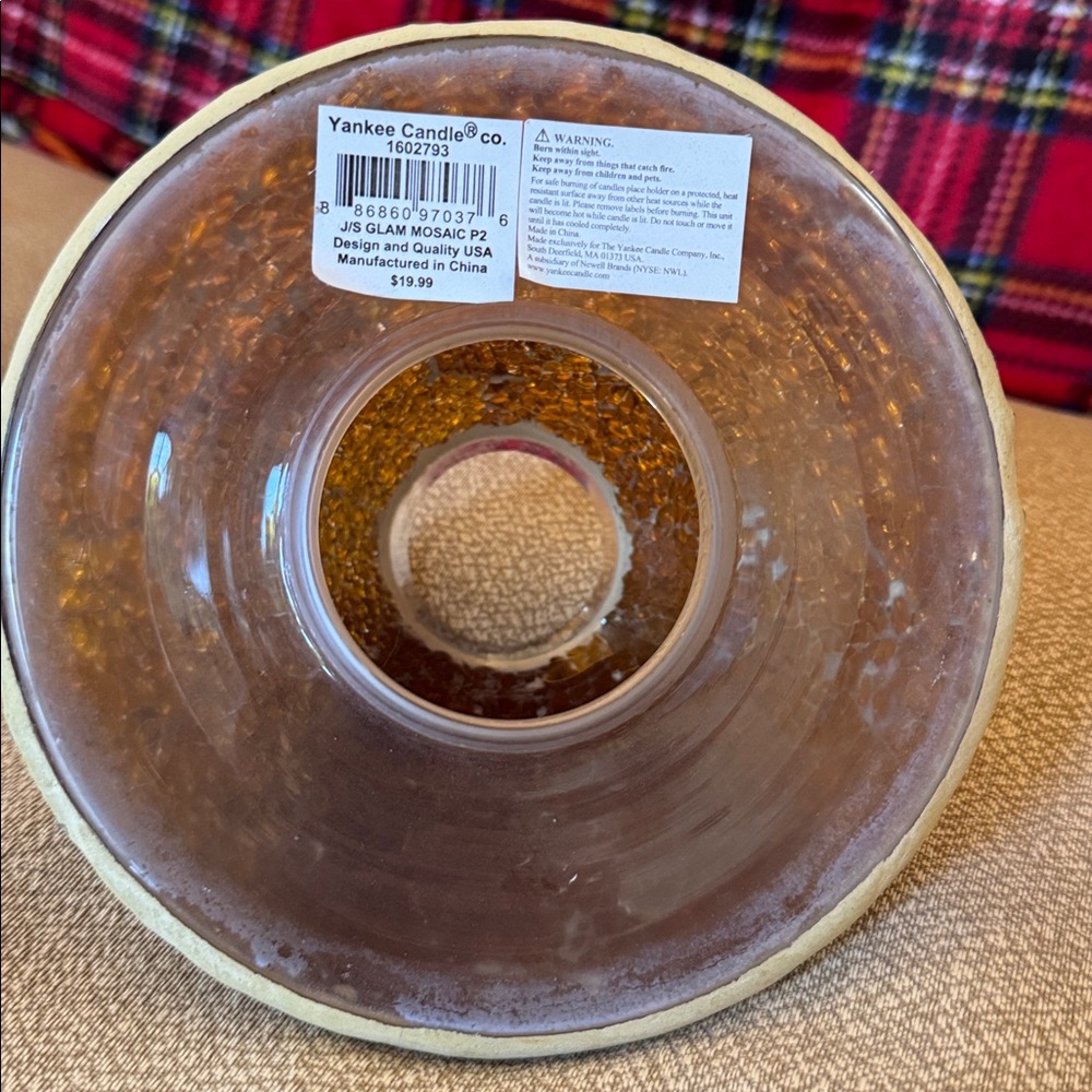 Yankee Candle Iridescent Gold Mosaic Shade - Picture 5 of 7